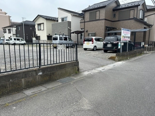 小渕青木駐車場の月極駐車場4