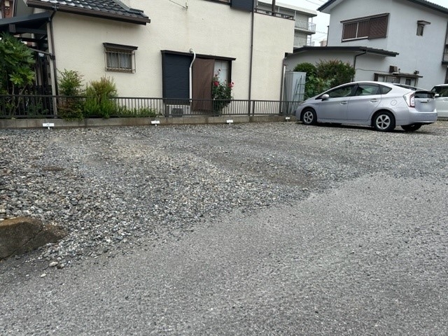 小渕青木駐車場の月極駐車場6