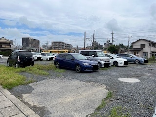 多田南線路側駐車場の月極駐車場4