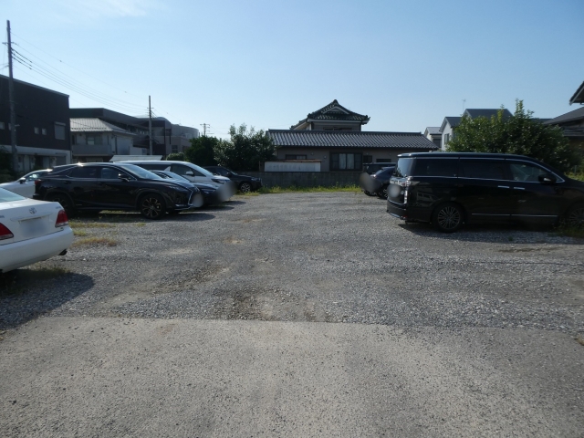 中央金子駐車場の月極駐車場5