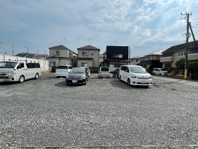 当間（トーカン）駐車場の月極駐車場5
