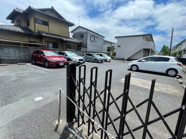 HY駐車場の月極駐車場2