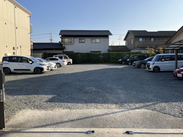 平田120第1月極駐車場の月極駐車場2