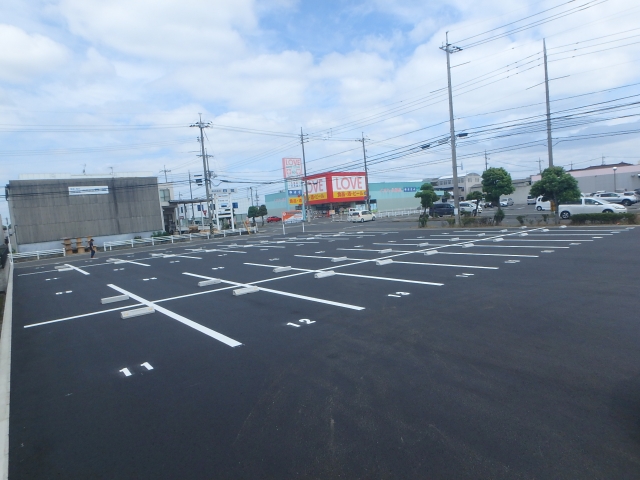 下中野パーキングの月極駐車場2