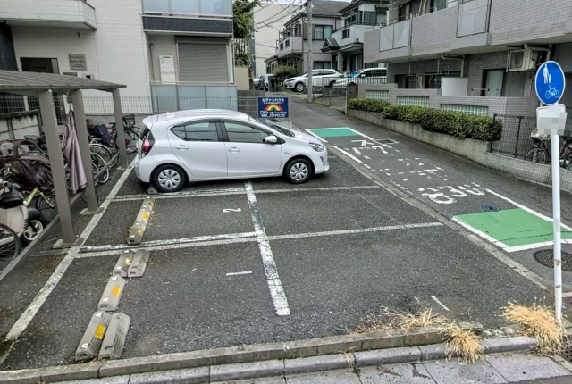 イーストパーキングの月極駐車場