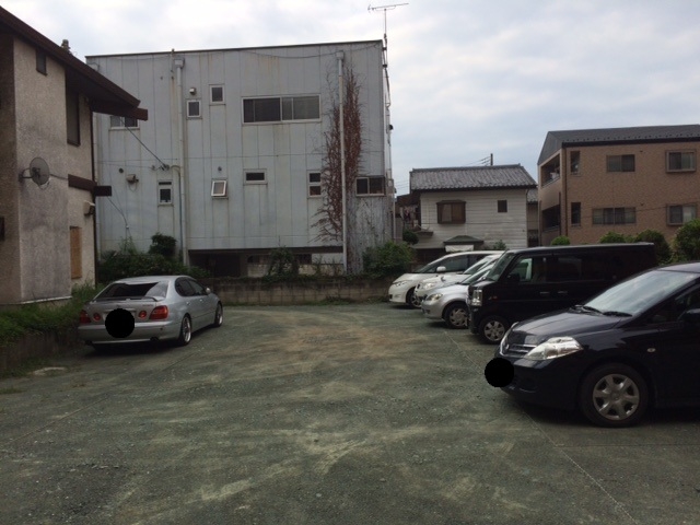 高松町木本駐車場の月極駐車場