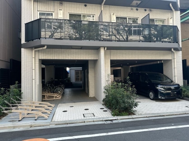 ARCOBALENO KINSHICHOの月極駐車場2