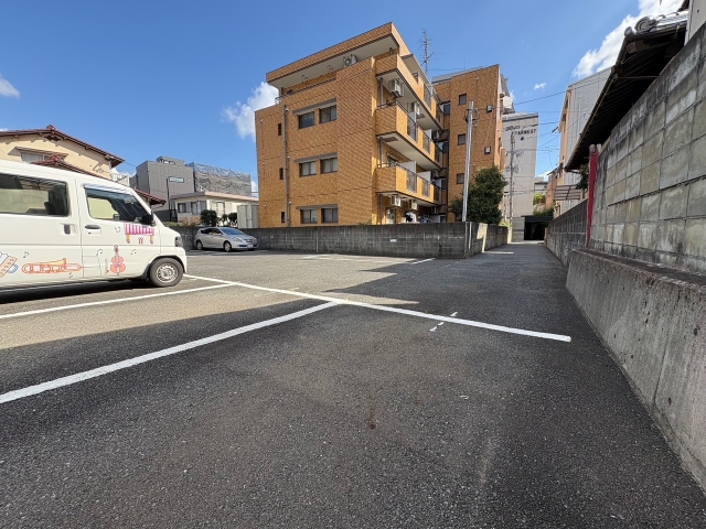 祖原パーキングⅡの月極駐車場3