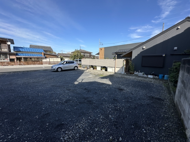 材木町岡田駐車場の月極駐車場2